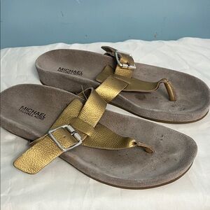 Michael Kors Gold Tone , Thong Buckle Sandals sz 9